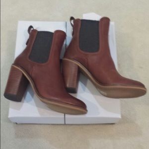 Dolce Vita Olivia Brandy Leather boots